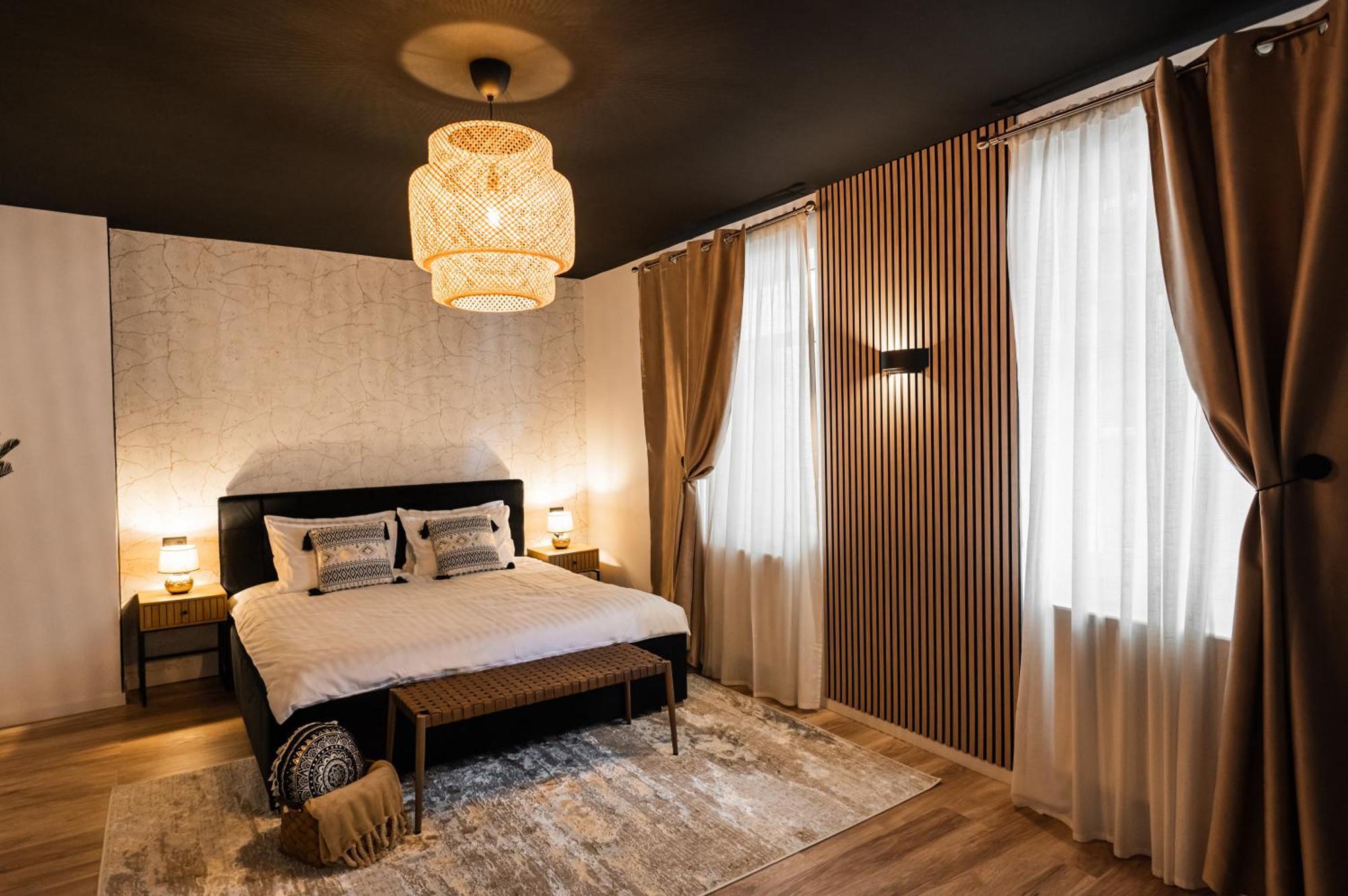 Moodee - Piata Sfatului Apartment